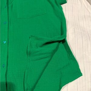 Lulu's Emerald Green Button Down Shirt